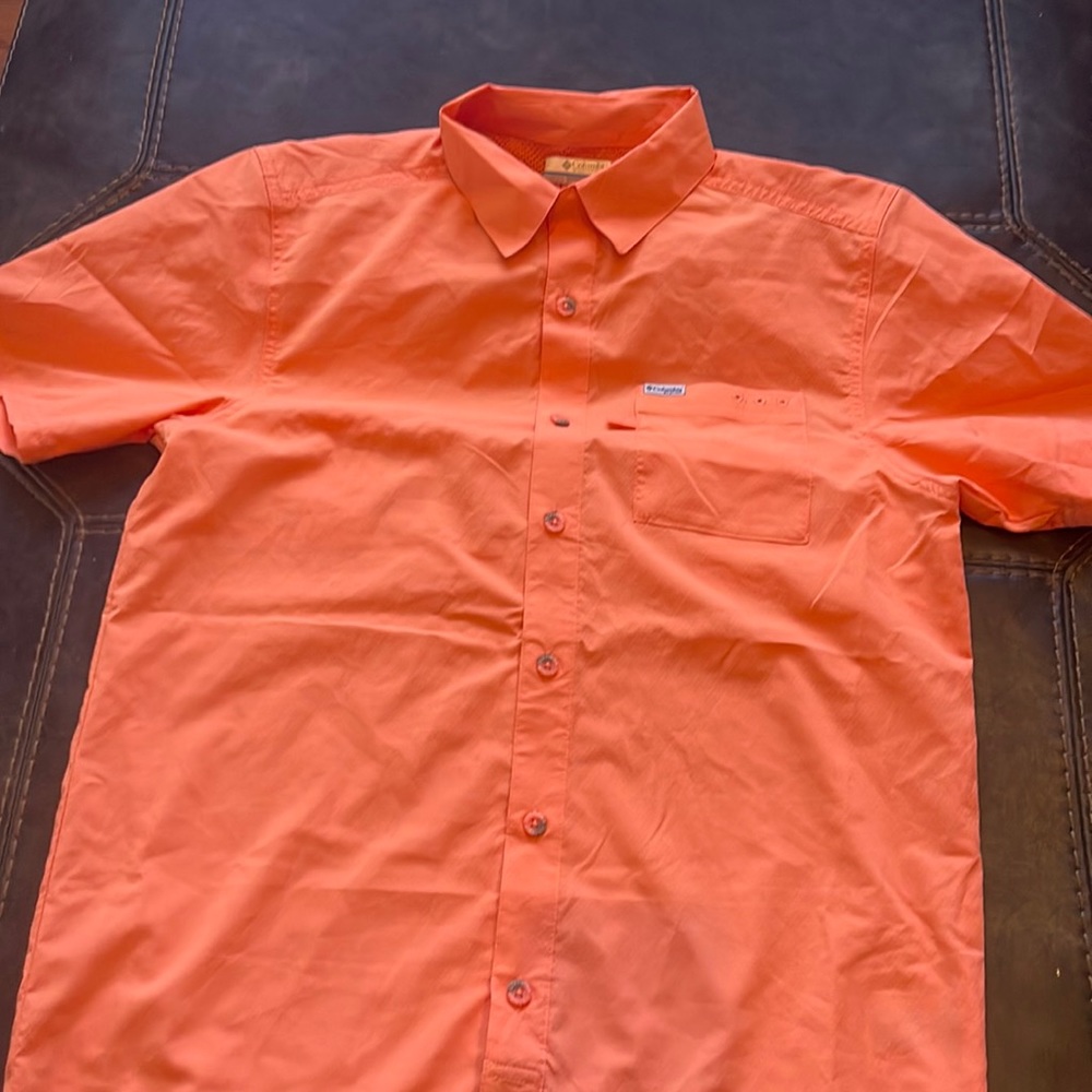 Mens Columbia Shirt Like New